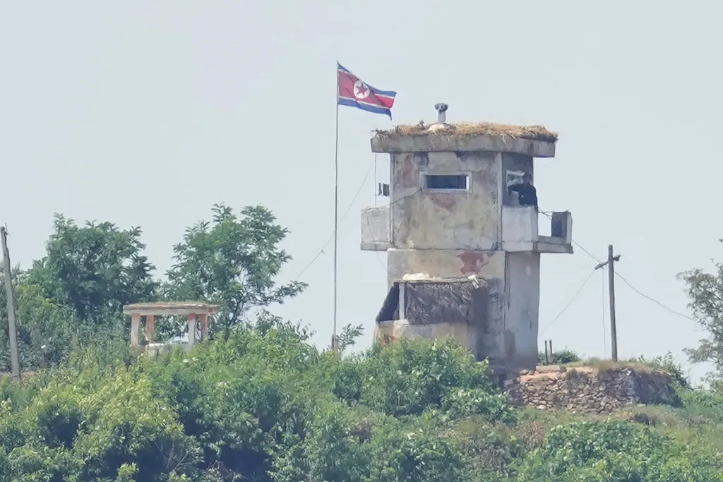 Sjeverna Koreja tvrdi da je Južna Koreja pucala na njene vojnike