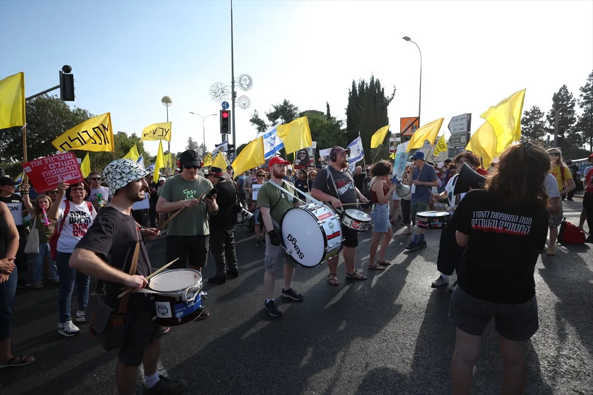 Izraelci blokirali ceste, traže prekid vatre i oslobađanje talaca