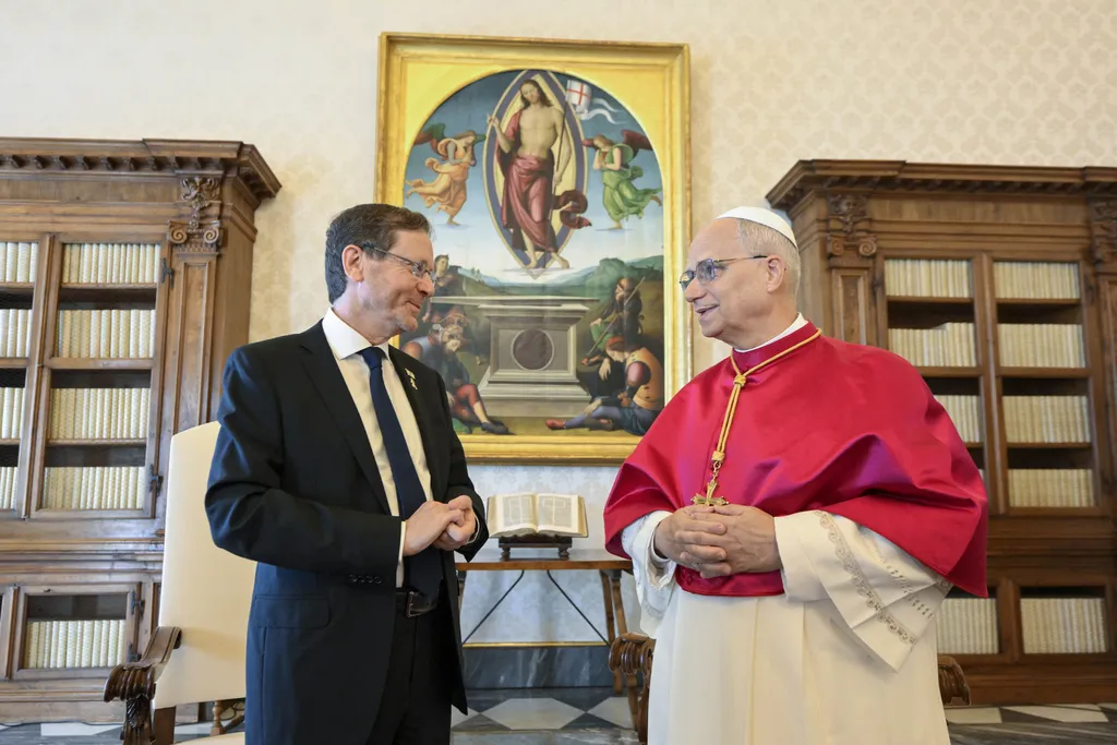 Papa Lav razgovarao sa izraelskim predsjednikom: Potrebno hitno primirje u Gazi