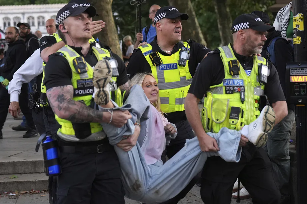 Na protestu protiv zabrane "Akcije za Palestinu" u Londonu uhapšeno skoro 900 ljudi