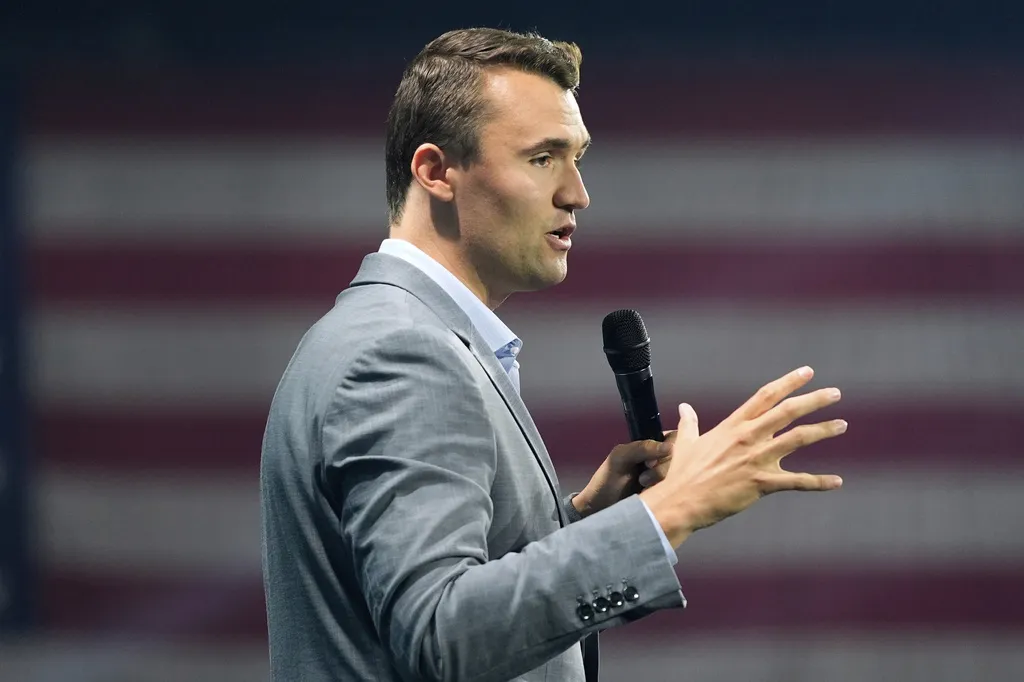 SAD: U pucnjavi na fakultetu povrijeđen Charlie Kirk, saradnik Donalda Trumpa