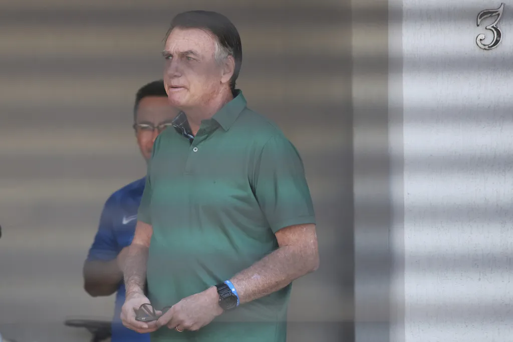 Jair Bolsonaro proglašen krivim za planiranje državnog udara u Brazilu