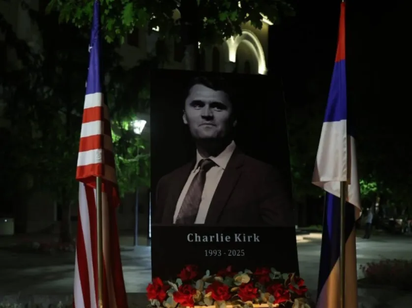 Banjalučani odali počast Charlieju Kirku