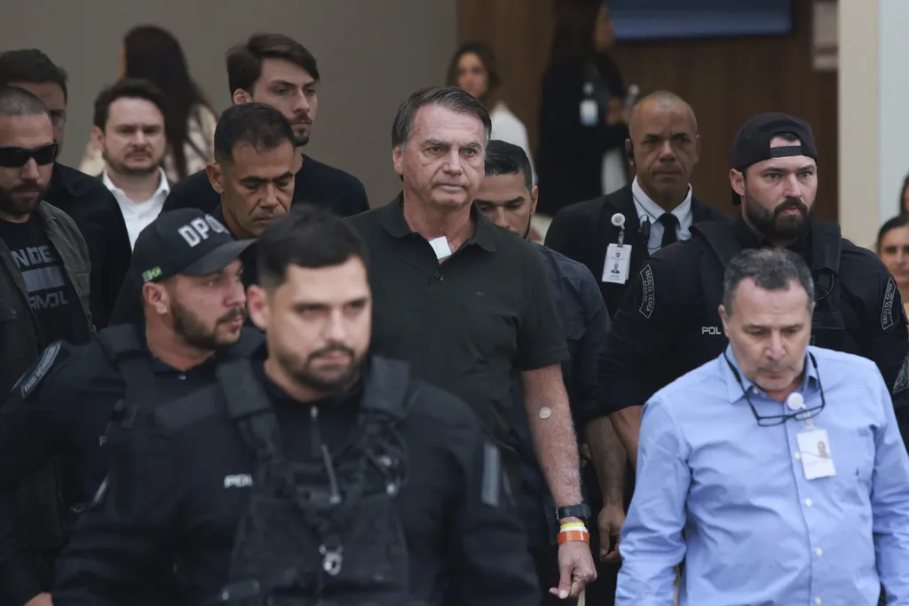 Bolsonaro prebačen u bolnicu