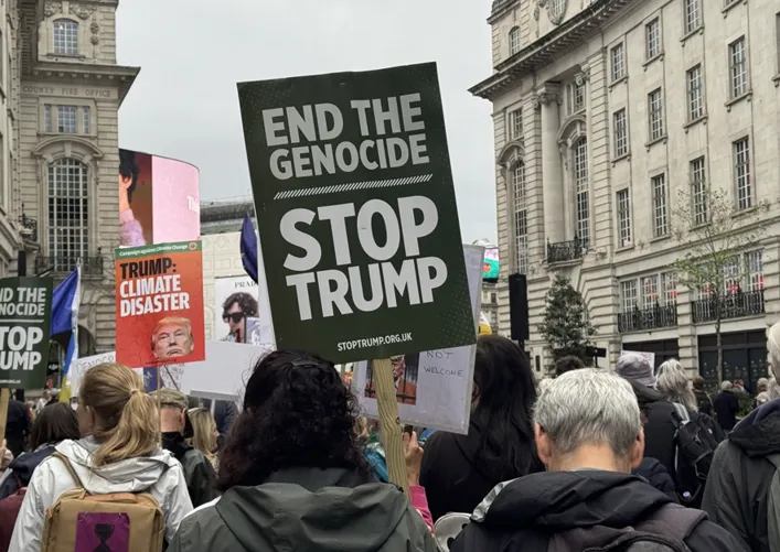 Hiljade demonstranata protestuju protiv Trumpa u Londonu, izražavaju podršku Gazi