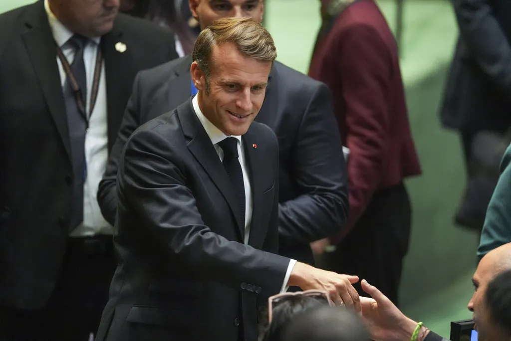 Macron: Spremni smo odgovoriti na izraelske sankcije zbog Palestine
