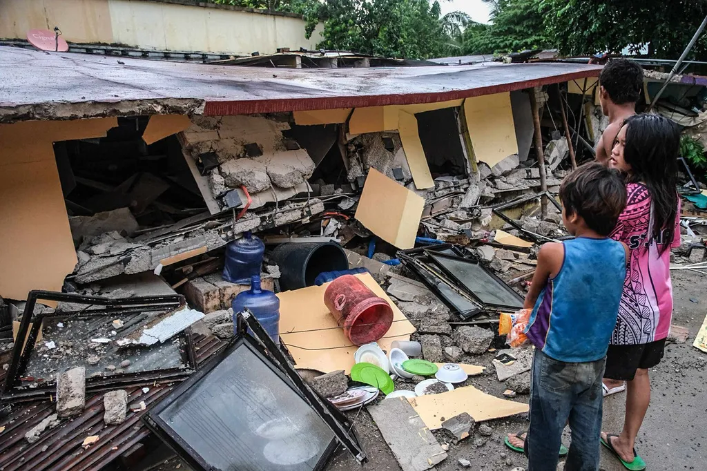 Zemljotres na Filipinima, najmanje 60 nastradalih