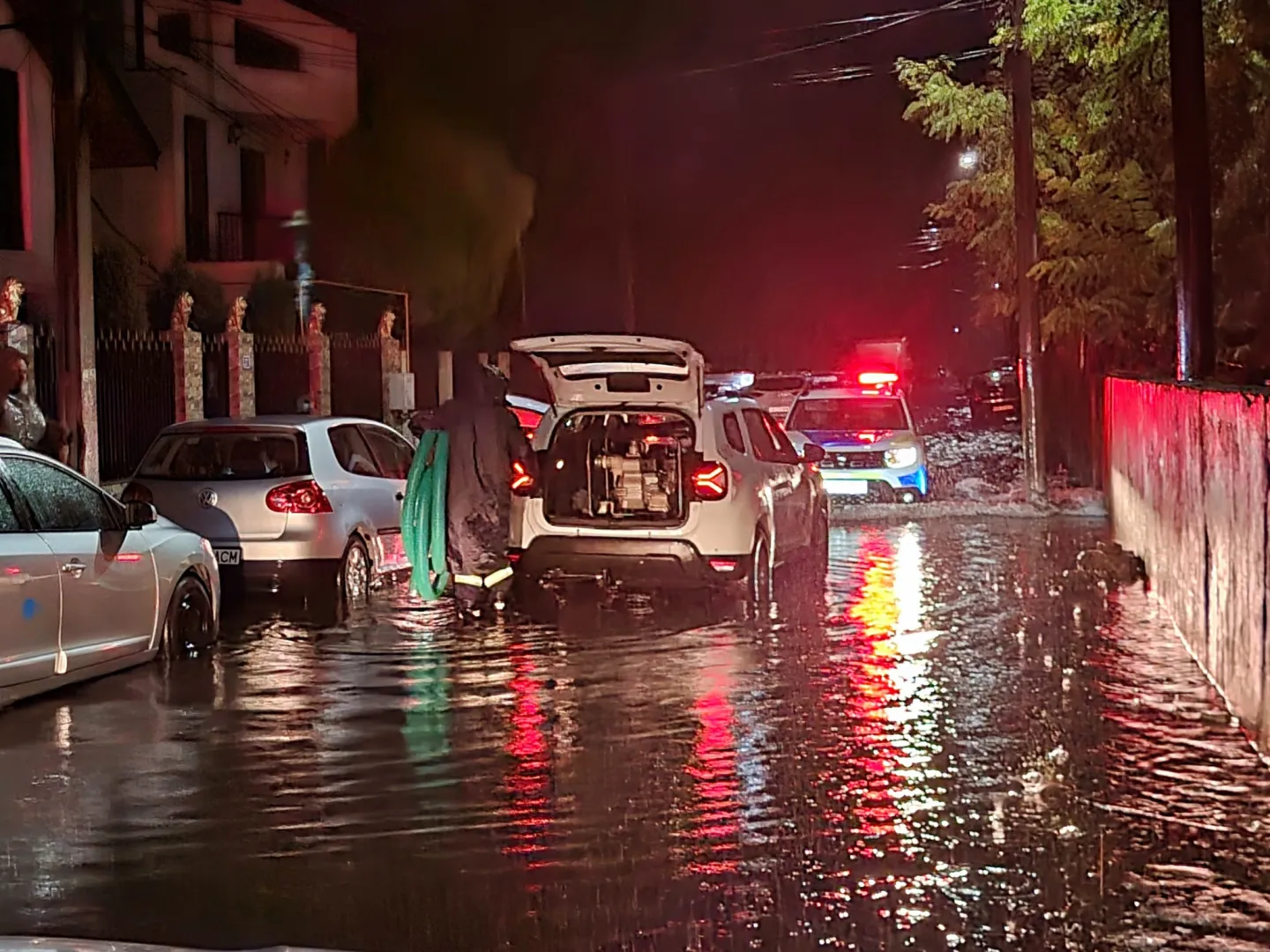 Olujno nevrijeme u dijelovima Rumunije, ne rade škole, obustavljen javni prevoz