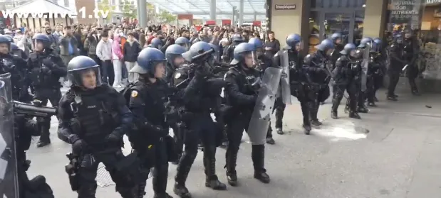 Povrijeđeno 18 policajaca na propalestinskim demonstracijama u Bernu
