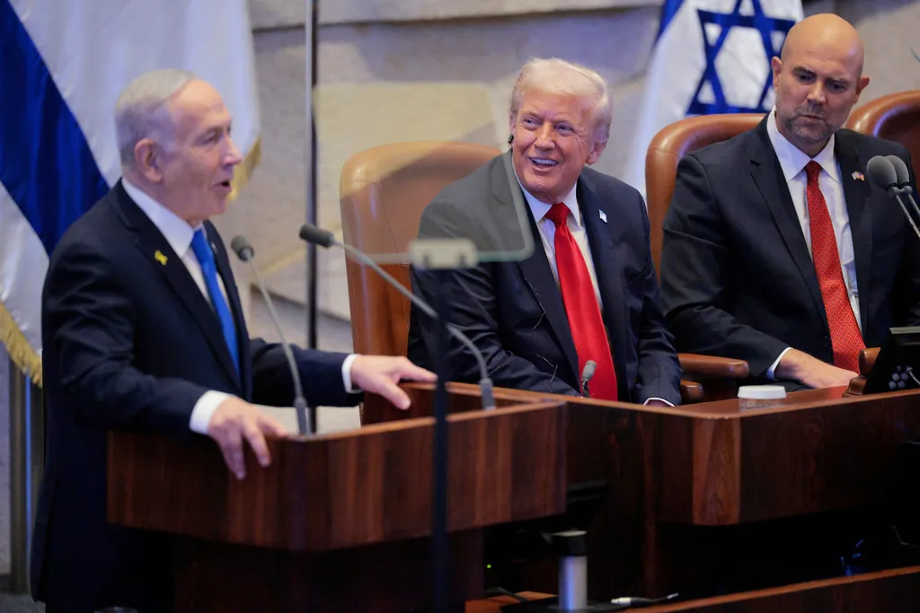 Trump dobio četverominutni aplauz u izraelskom parlamentu: Netanyahu ipak ne ide u Egipat