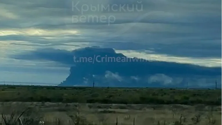 Najveće rusko skladište nafte na Krimu i dalje gori: Ukrajinci su ga napali jučer