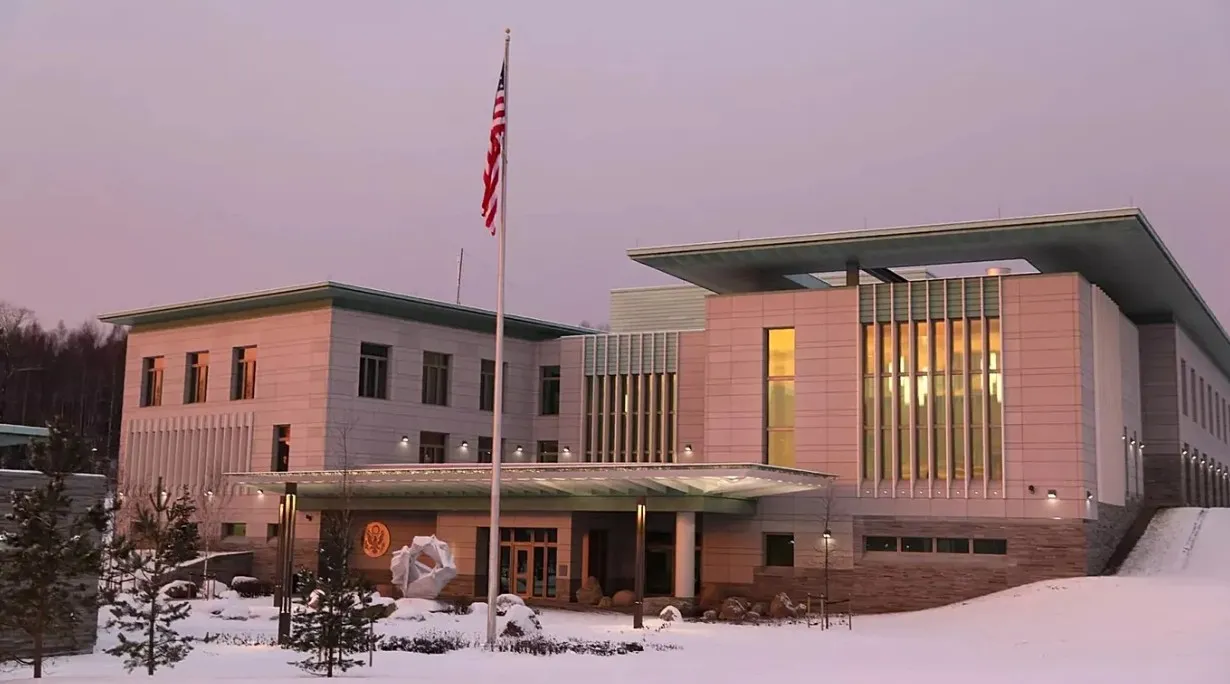 Bivši čuvar američke ambasade u Norveškoj osuđen za špijunažu za Rusiju i Iran