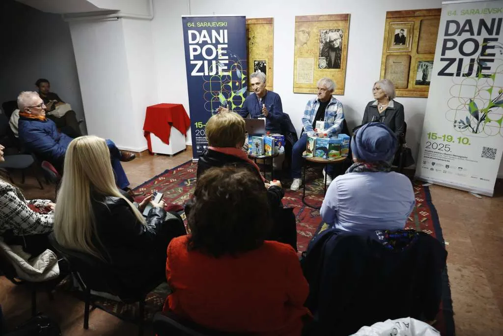 'Sarajevski dani poezije' - Predstavljena izabrana djela Muhidina Šarića