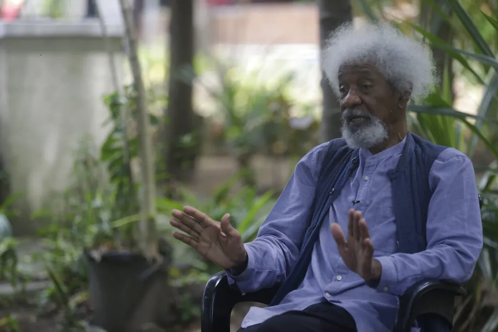 Nobelovac i kritičar Trumpa Wole Soyinka tvrdi da su mu SAD ukinule vizu