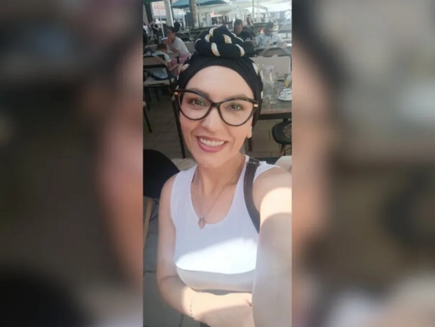 Pomozimo samohranoj majci Đeniti da dobije bitku protiv raka