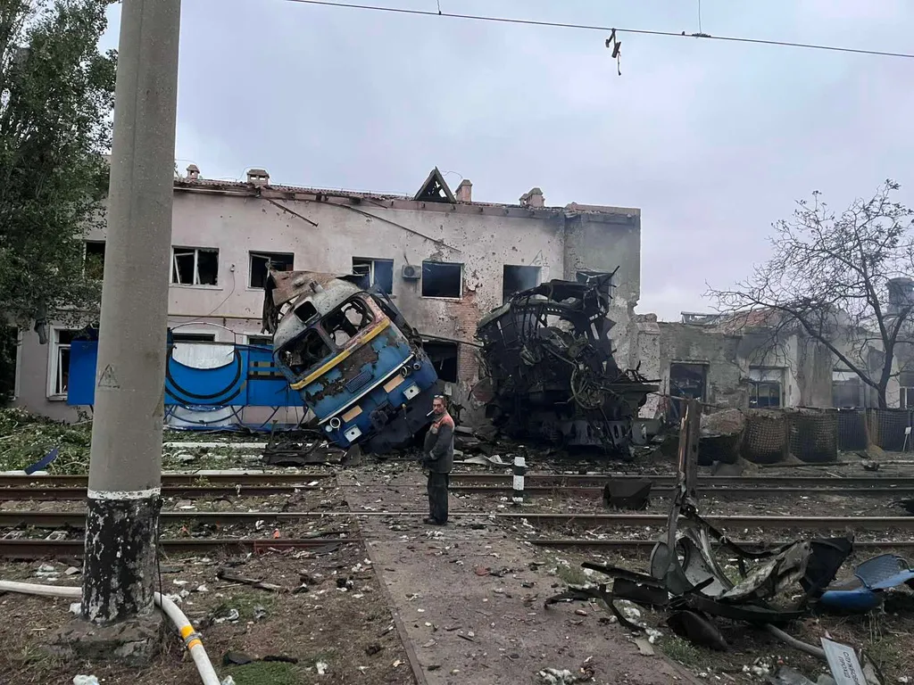 Požar u luci na jugu Rusije nakon napada dronovima, dvije osobe poginule u Odesi