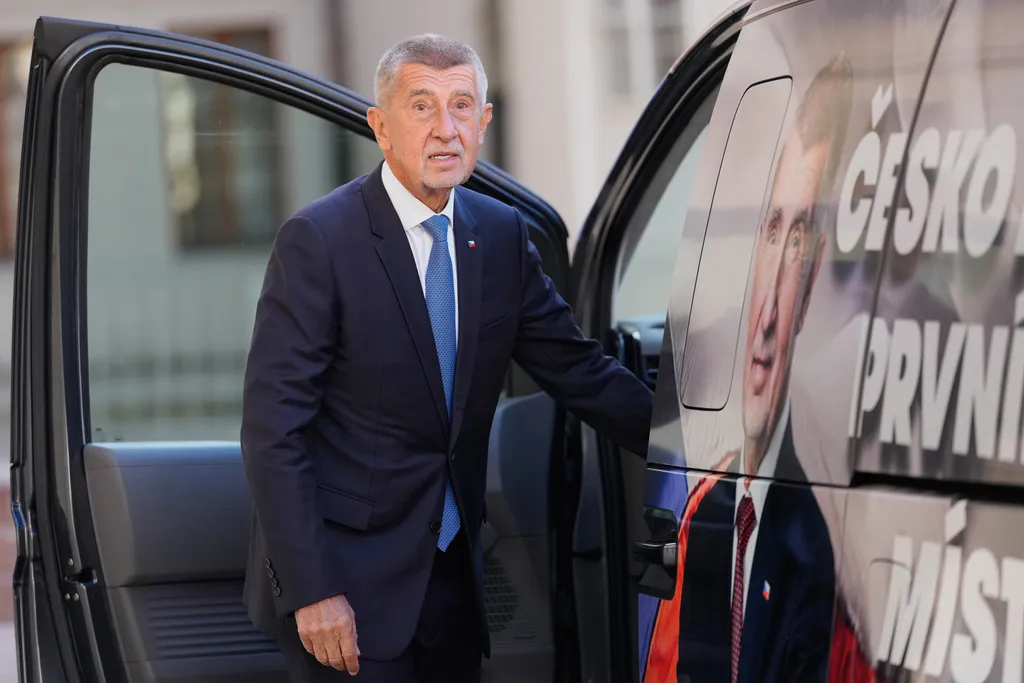 Andrej Babiš će voditi novu češku vladu nakon koalicijskog sporazuma s SPD-om i Motoristima