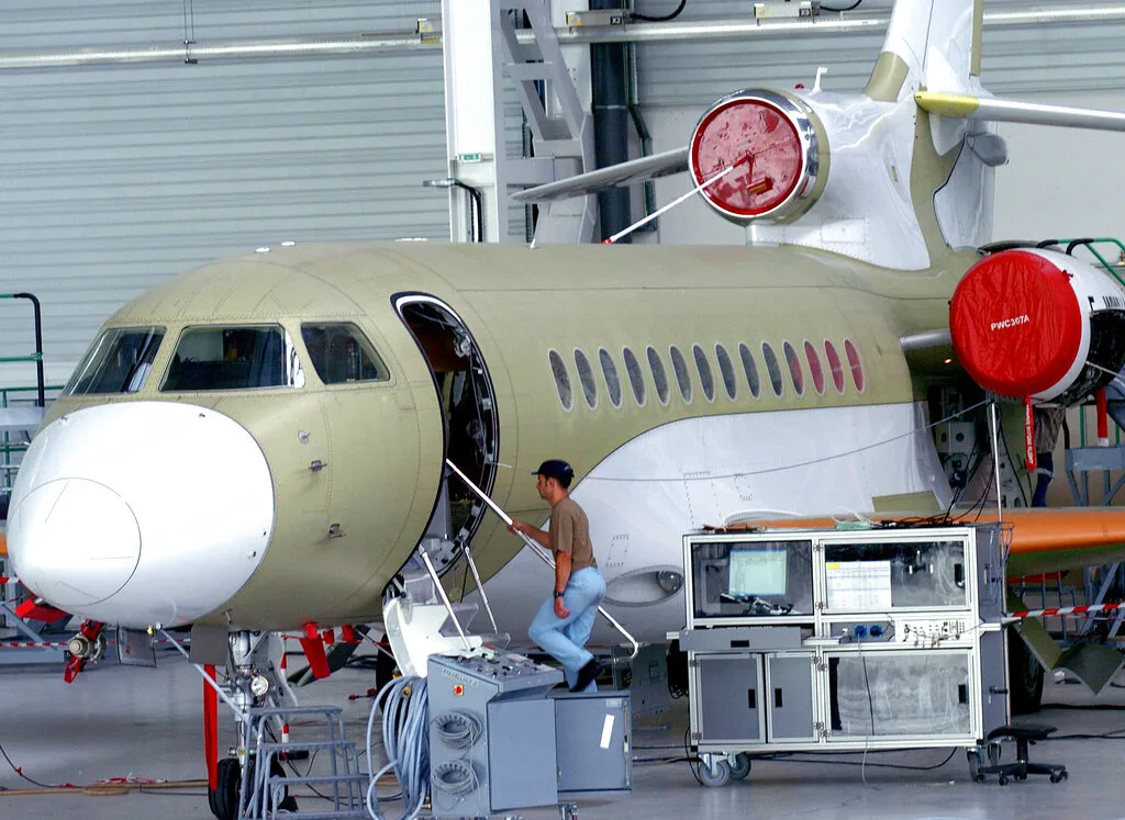 Avion belgijskog ministra vanjskih poslova prinudno sletio na putu za samit CELAC-a i EU