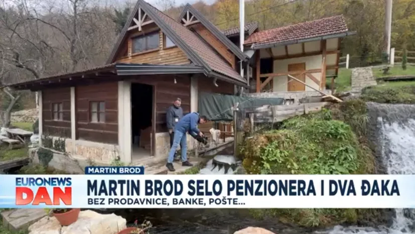Martin Brod, selo penzionera i dva đaka, bez prodavnice, banke, pošte...
