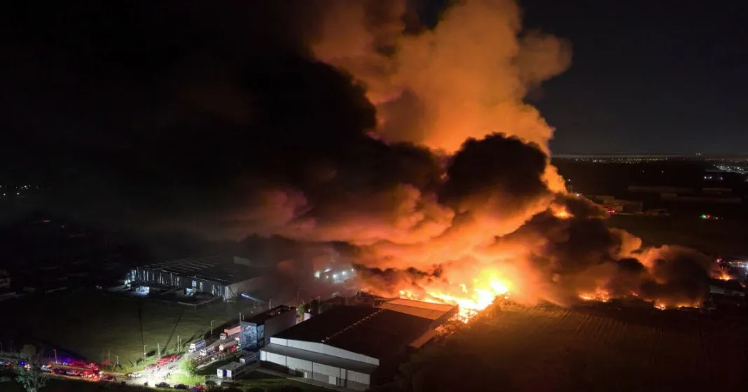 Buenos Aires: Gori pet fabrika, 22 osobe povrijeđene