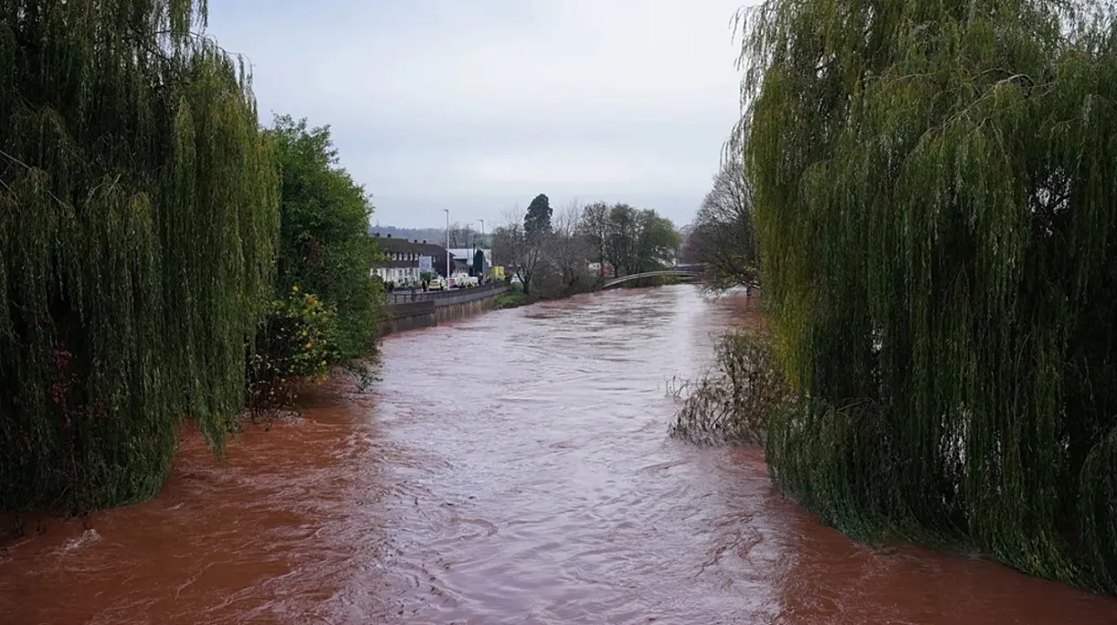 Posljedice: Oluja Claudia odnijela je tri žrtve u Portugalu i velike poremećaje u Velikoj Britaniji