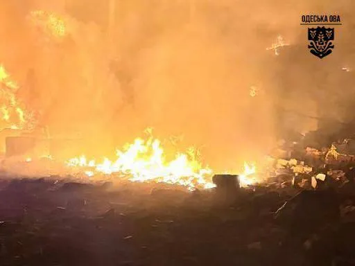 Rusi dronovima pogodili stambene zgrade i solarnu elektranu u Ukrajini