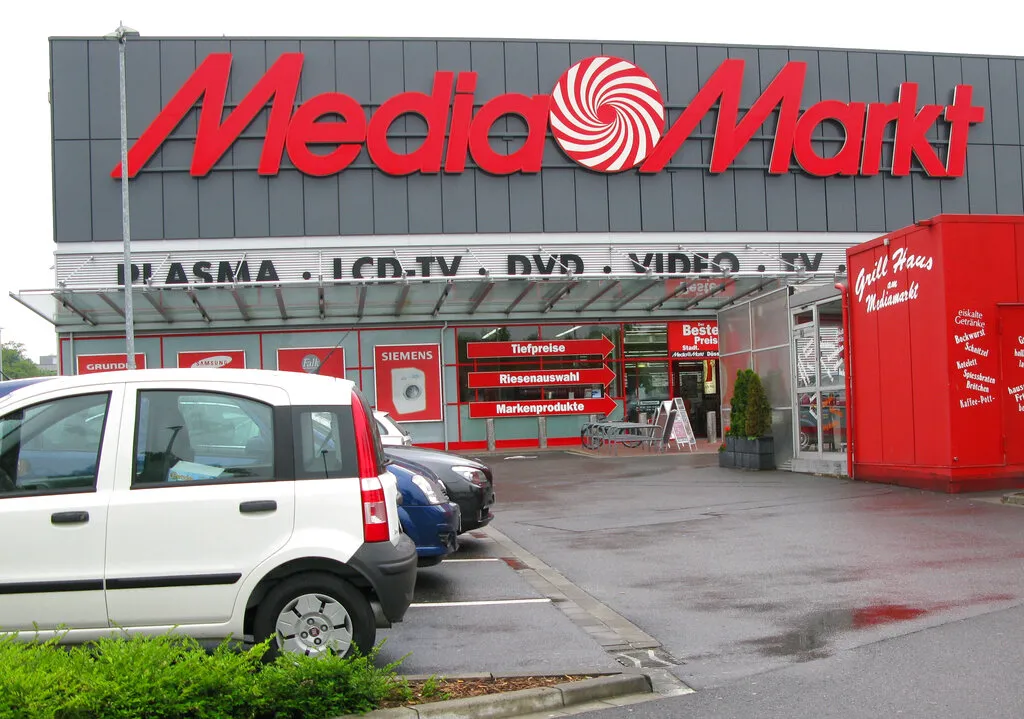 Velika akvizicija: Kinezi preuzeli najveći lanac elektronike u Evropi