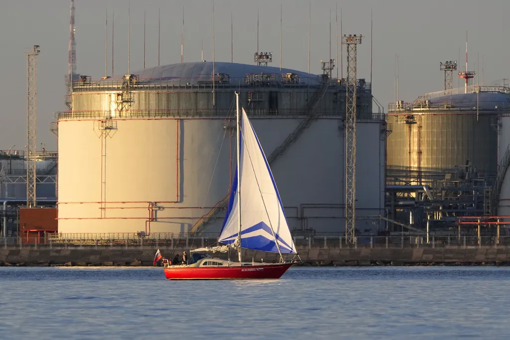 Ruska nafta rizikuje da ostane zaglavljena na moru zbog američkih sankcija