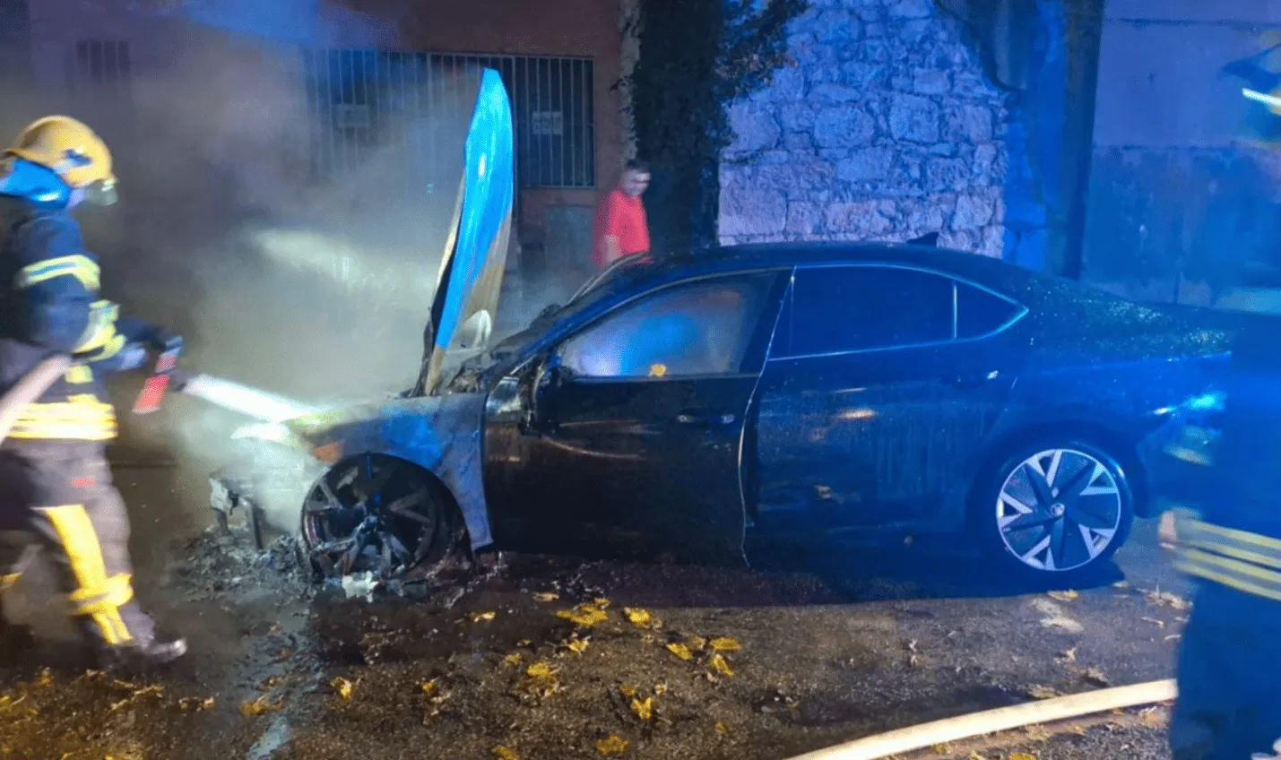 Zapaljeno službeno vozilo gradonačelnika Mostara