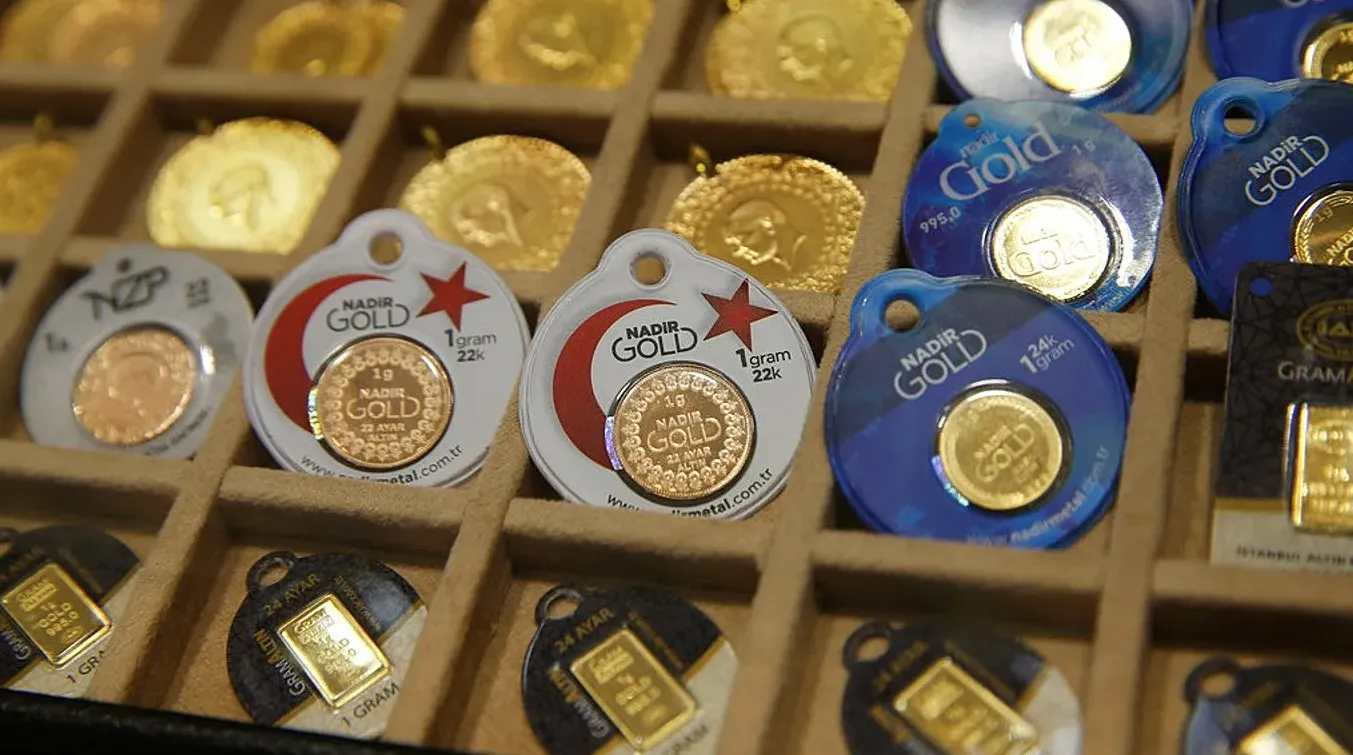 Turski službenik pobjegao u Veliku Britaniju nakon što je iz suda ukrao zlato i srebro vrijedno milione