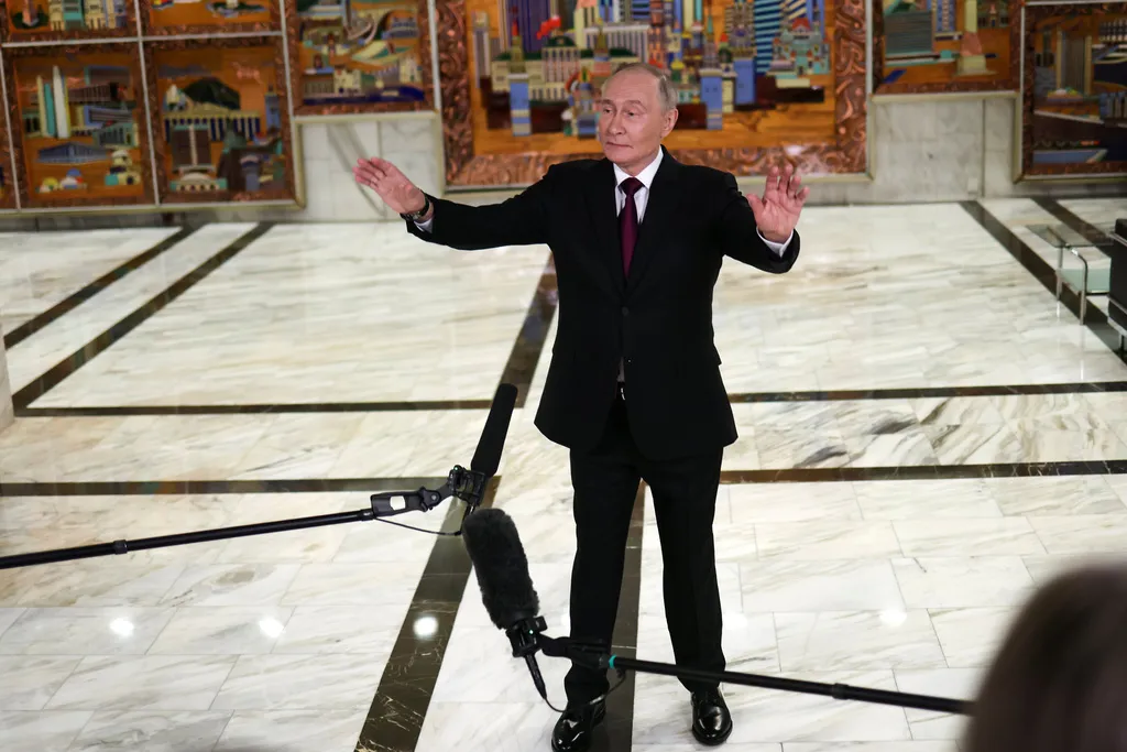 Putin: EU druge kritikuje zbog uglja, a bez ruskog gasa i sama će ga koristiti za otvaranje elektrana