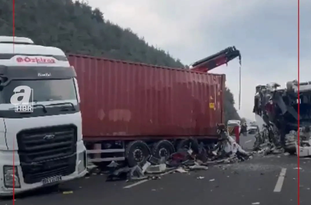 Sudar autobusa i kamiona u Turskoj: 7 poginulih, 11 povrijeđenih