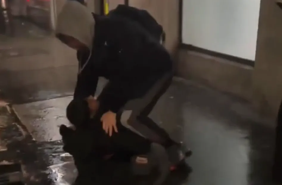 Mladić iz BiH spasio djevojčicu u Londonu: "Znao sam da moram nešto učiniti"