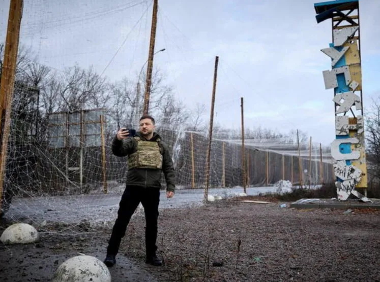 Ukrajina tvrdi da kontroliše 90 posto Kupjanska, Rusija to negira