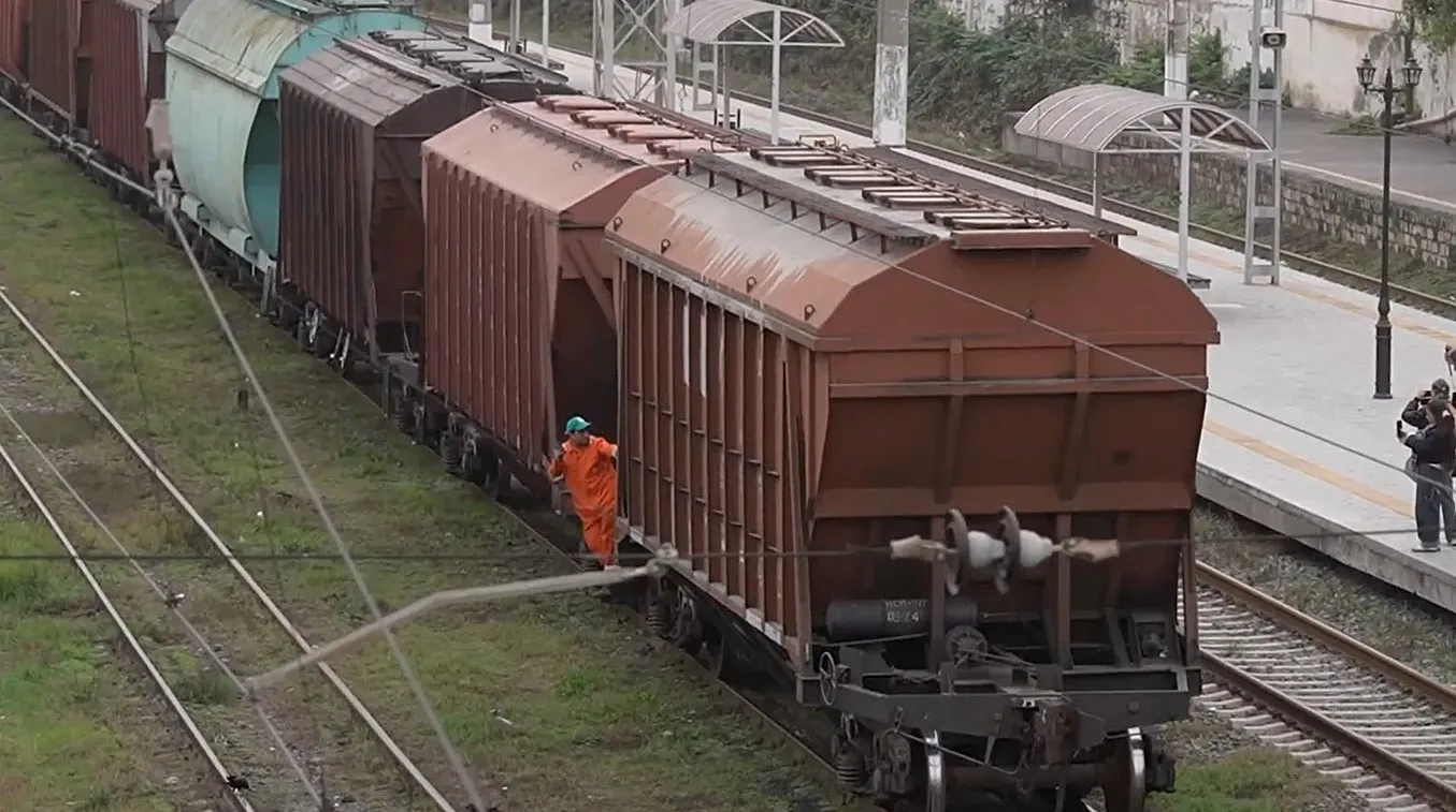 Azerbejdžan prvi put nakon nekoliko decenija počinje izvoz goriva u Armeniju željeznicom