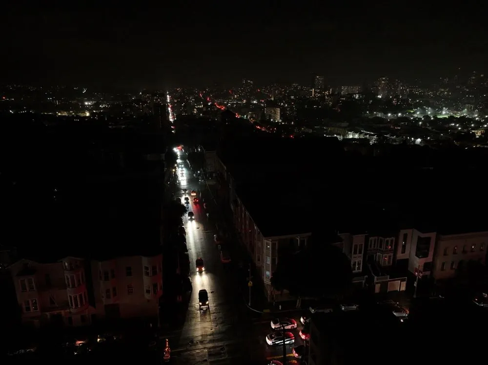 Zbog nestanka struje u San Franciscu 130.000 domova i preduzeća u mraku