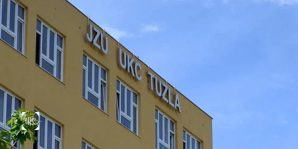 UKC Tuzla uvodi mjeru privremenog ograničenja posjeta pacijentima