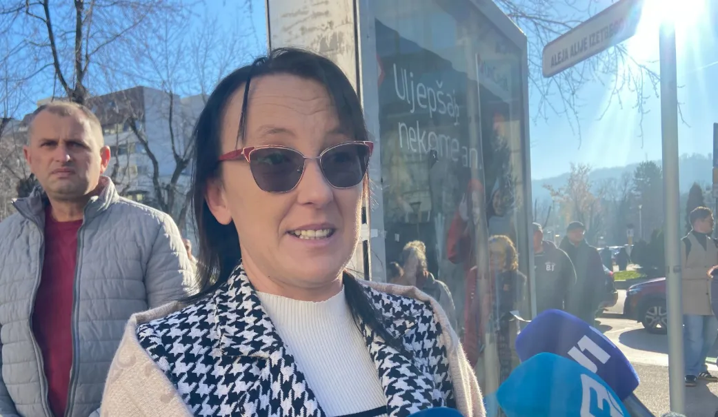 Ubica Ajle Nuhanović braniće se sa slobode, majka ogorčena presudom
