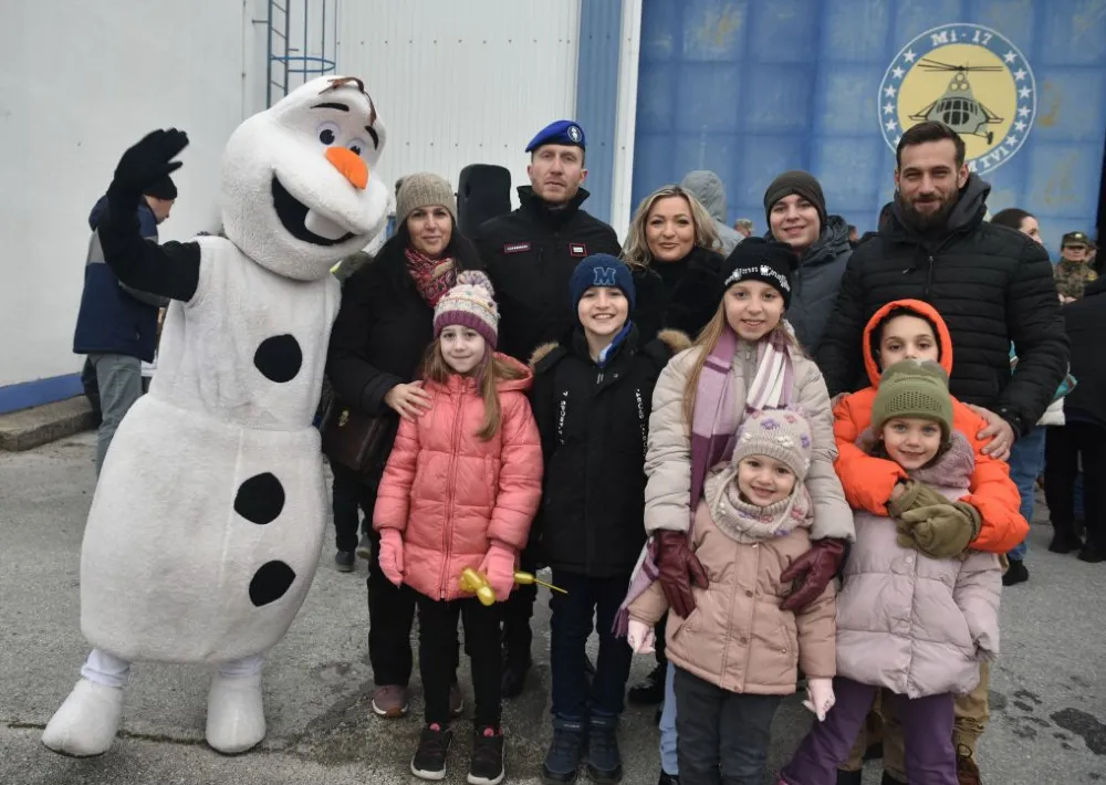 Pokušaj otmice Djeda Mraza u Rajlovcu: Mališani svjedočili filmskoj akciji spašavanja