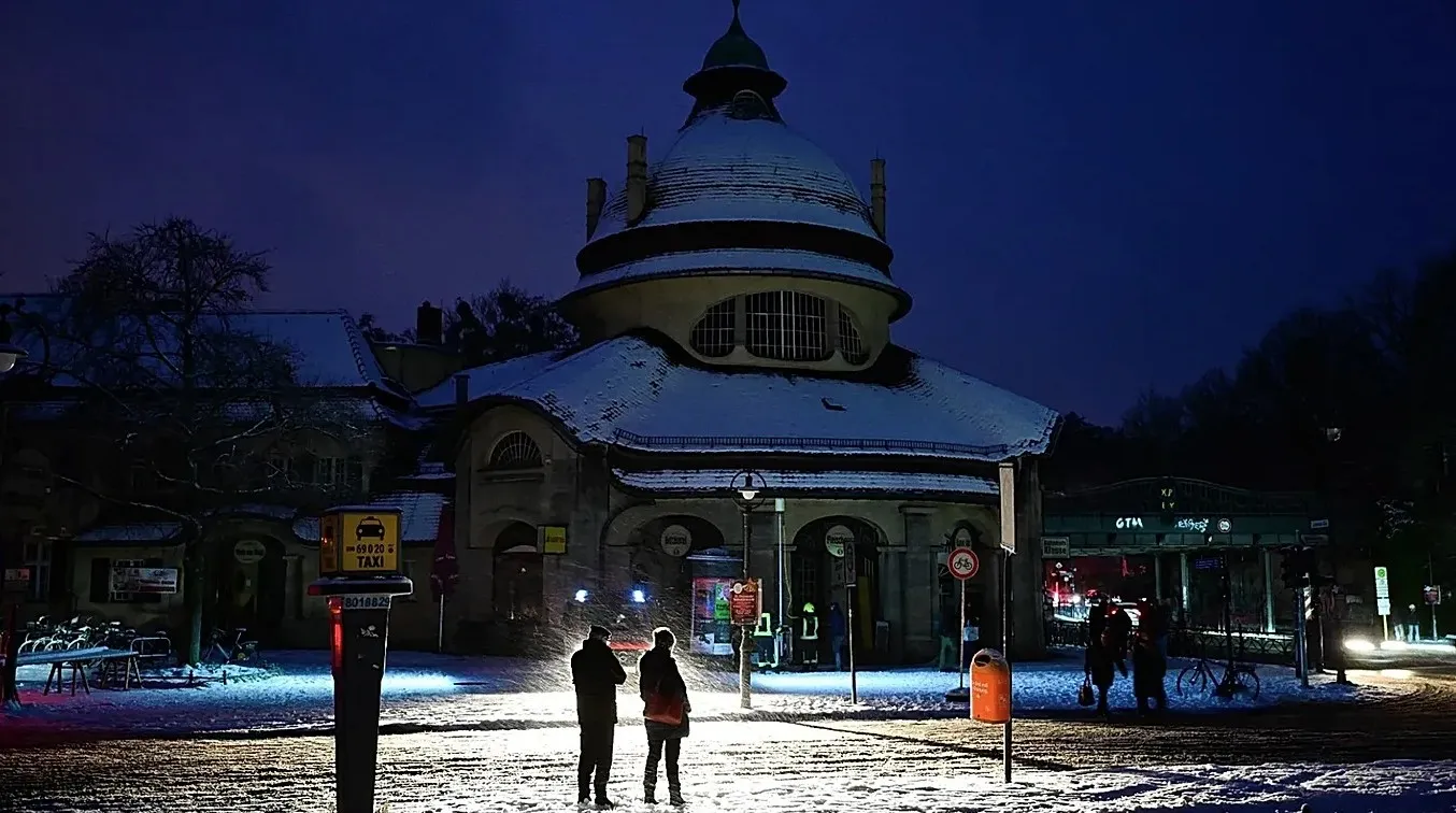 Struja je vraćena u hiljade berlinskih domova nakon što je napad na dalekovode uzrokovao prekid rada