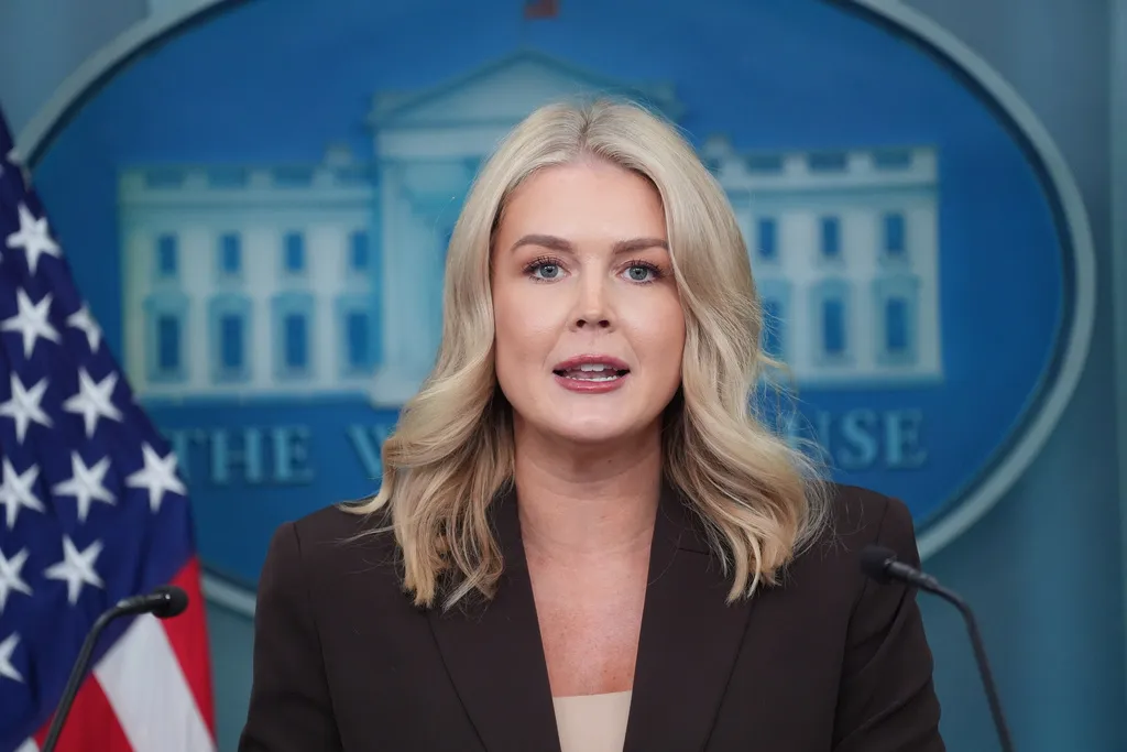 Leavitt: Napadač želio ubiti predsjednika i saradnike