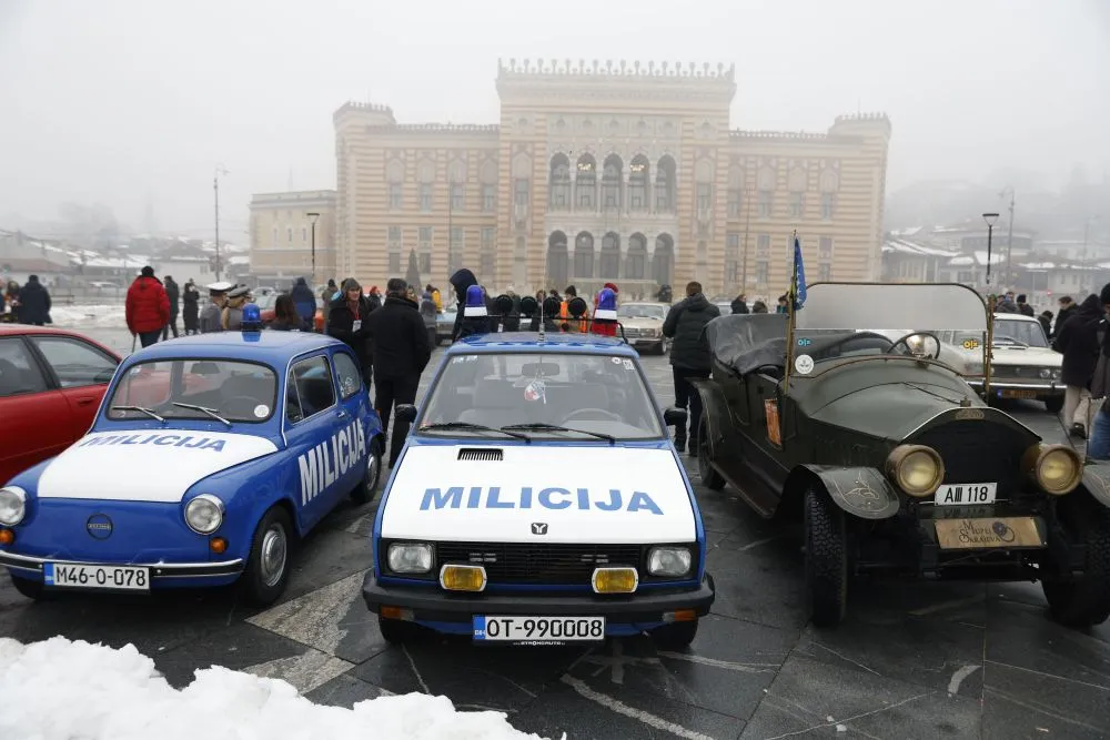Zimski Oldtimer Rally Subotica-Sarajevo: Spoj elegancije oldtimer vozila i snježne atmosfere