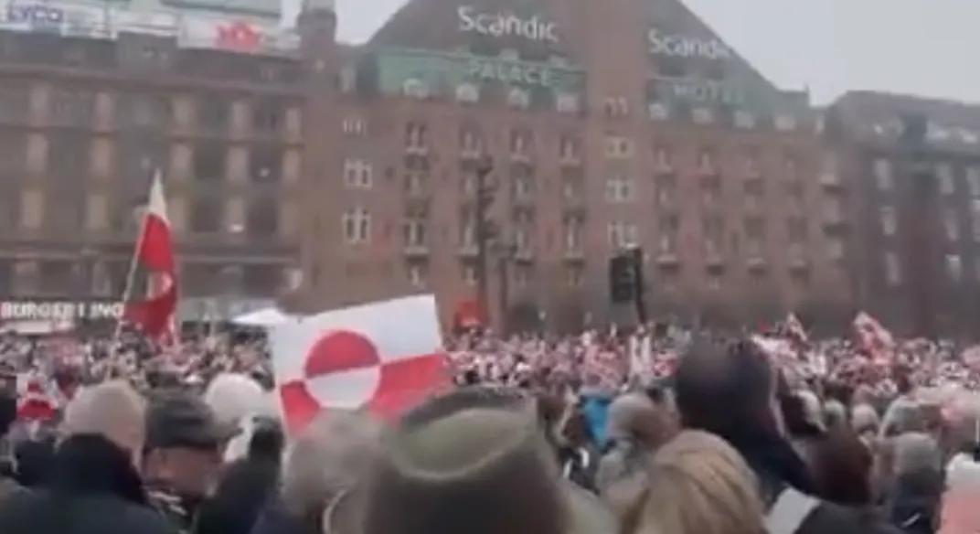 Hiljade ljudi na protestu protiv Trumpa u Kopenhagenu