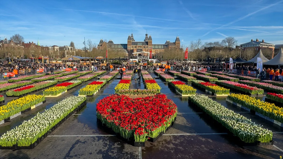 U Holandiji obilježen nacionalni dan lala