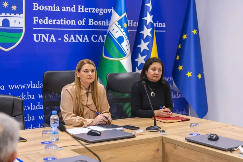 USK: Više od 20,6 miliona KM poticaja za malu privredu i turizam