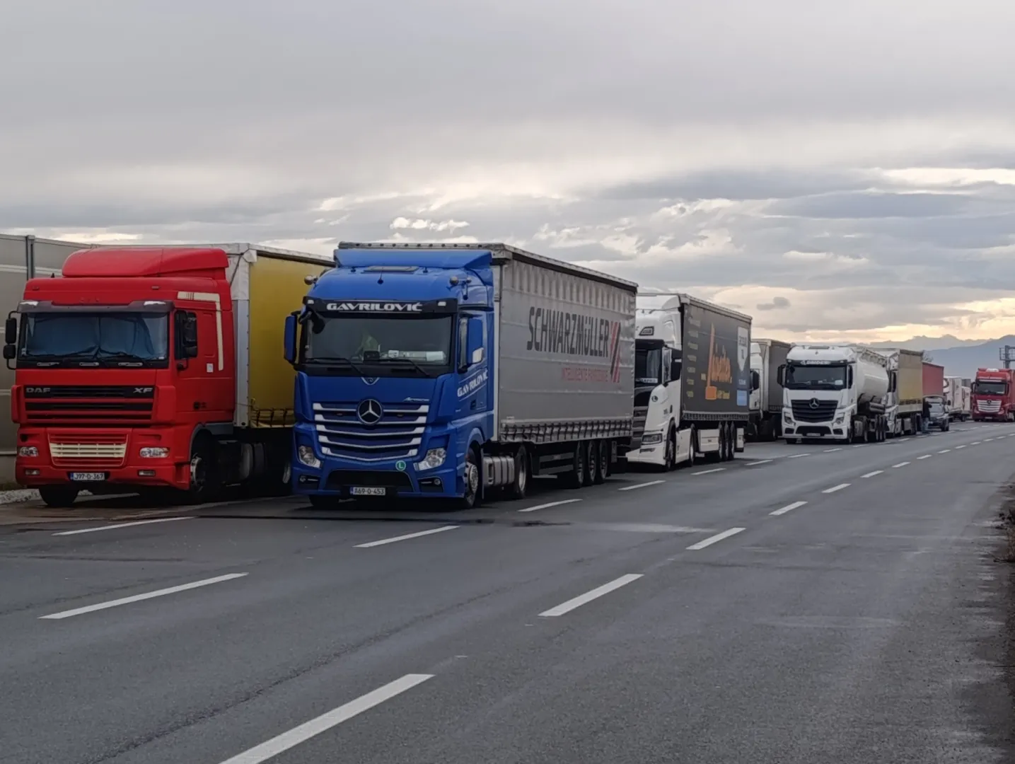 Do sada prijavljena šteta od blokada granica od skoro 17 miliona KM