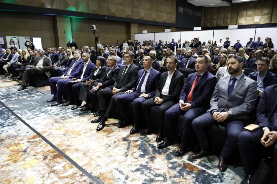 Otvoren četvrti 'Sarajevo Energy Forum', posvećen energetskoj tranziciji zapadnog Balkana