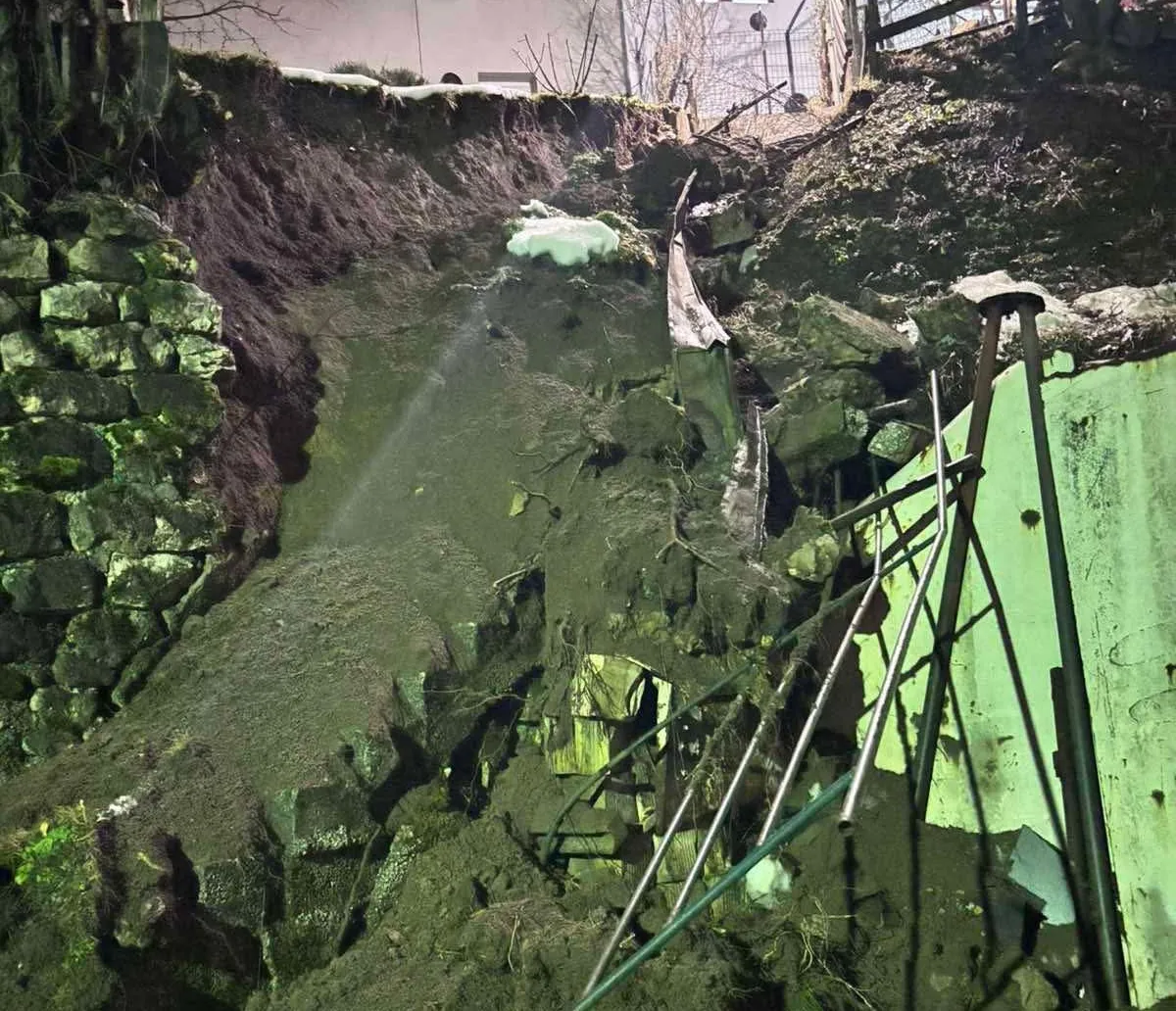 Klizište ugrozilo kuće u dijelu sarajevske opštine Stari Grad