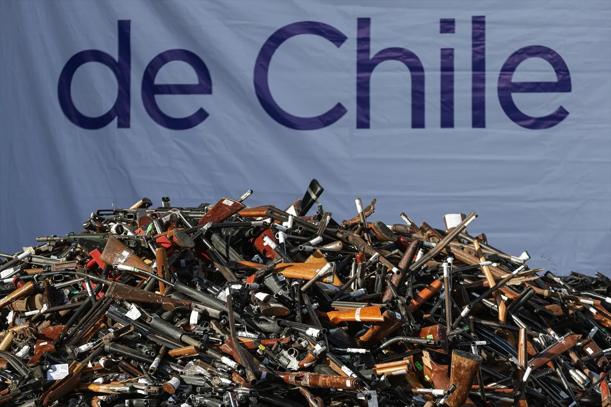 Čile uništio više od 22.000 komada oružja kako bi spriječio kriminalnu upotrebu