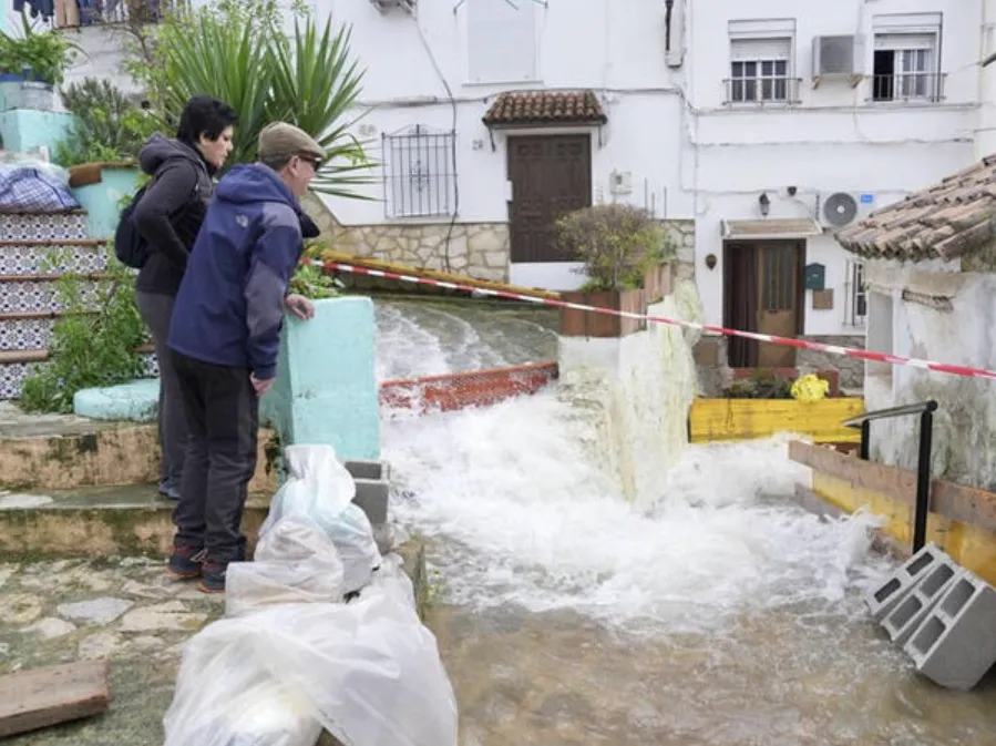 Šest oluja u 40 dana: Španija i Portugal broje mrtve i milijarde štete